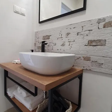 Filis Apartment *