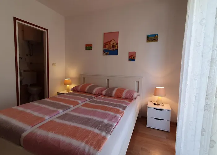 Apartament Filis *